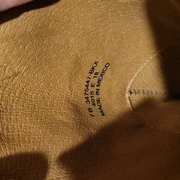 Frye Melissa Button Round Toe Leather Boots #126 - Picture 9 of 13